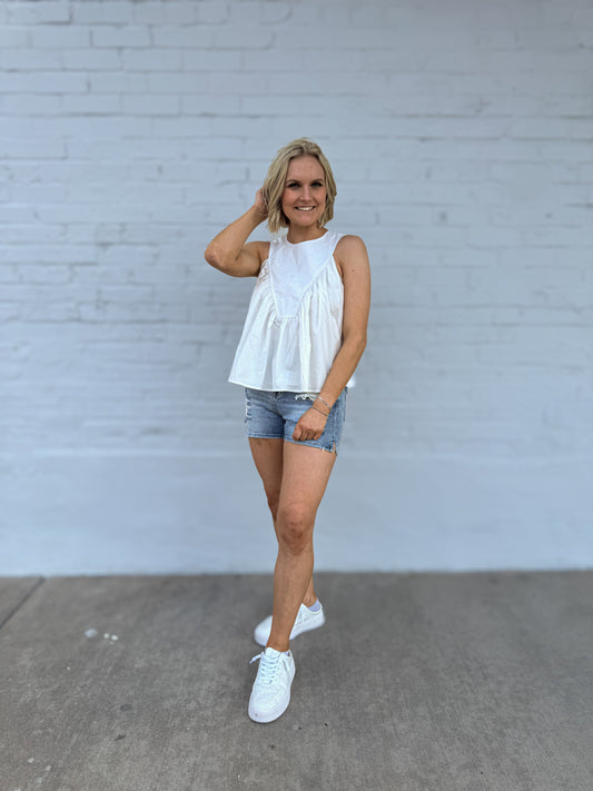 Sleeveless Gathered poplin top