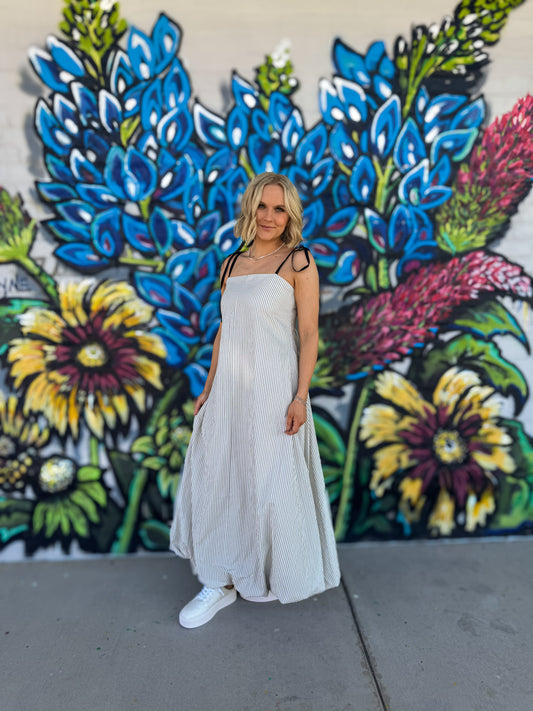 Textured stripe bubble hem tie shoulder midi dress