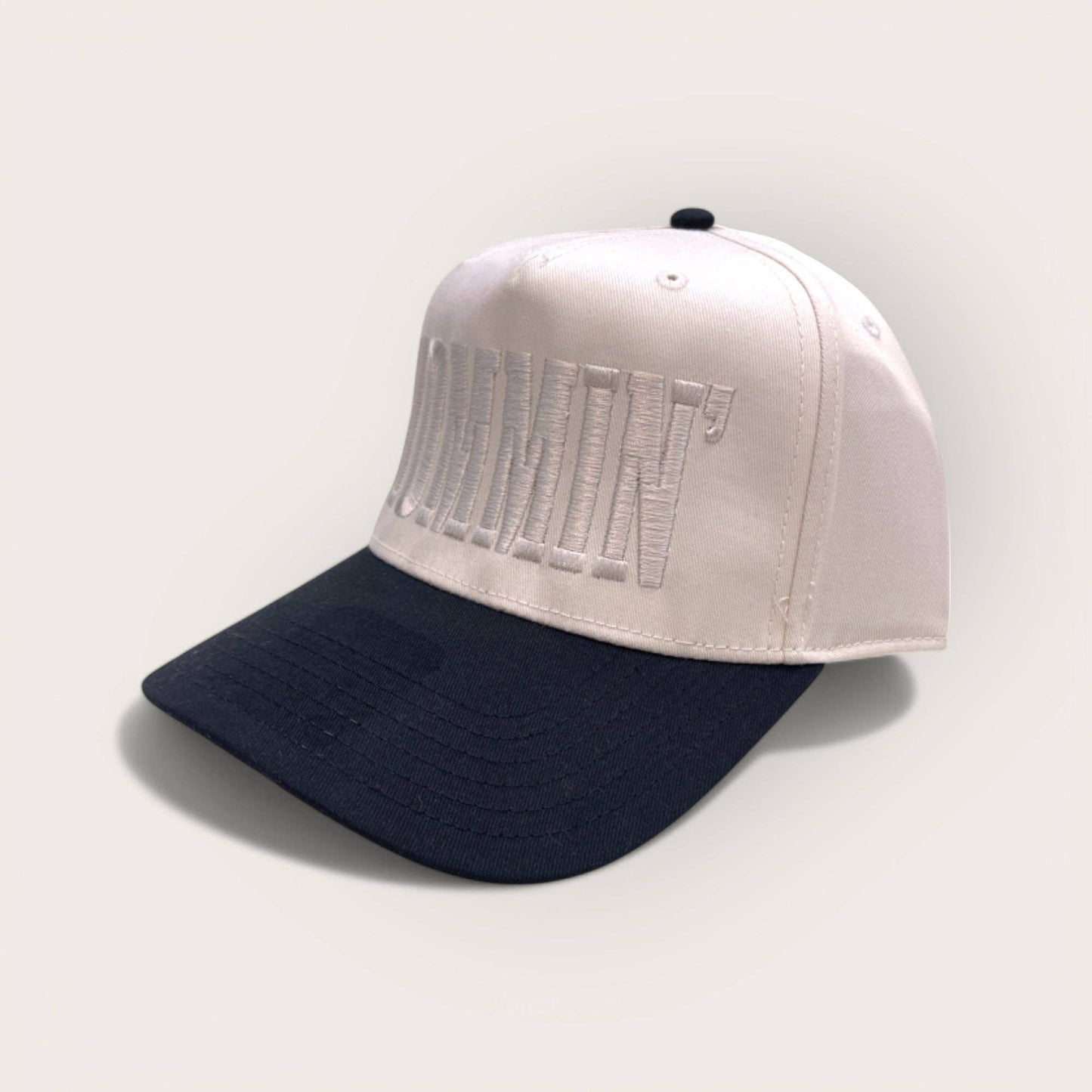 Mommin' Classic Trucker Hat | Black/Tan